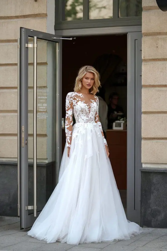 

Customzied Tulle Lace Appliques Wedding Dresses Full Sleeves Sheer Buttons Back Long Sweep Train Bridal Gowns