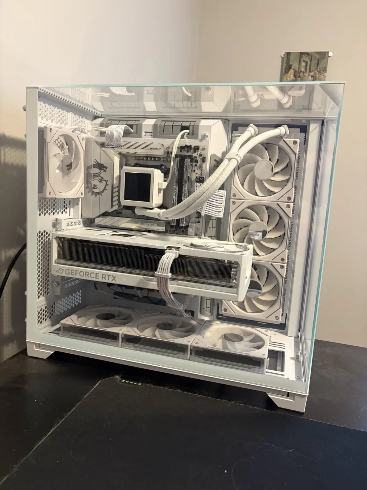 Op maat gemaakte pc Asus 5090 + Ryzen 7 7800x 3D + 32 GB Ram + 4 TB opslag