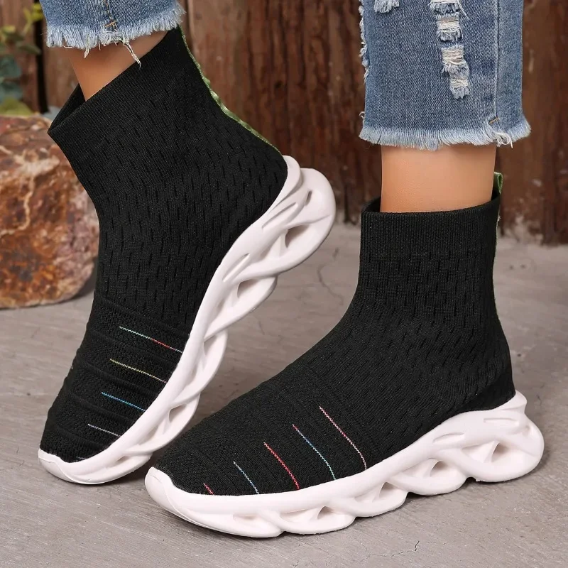 Female Shoes on Sale 2024 New Elastic Fabric Women Vulcanize Shoes Autumn Breathable Mesh Solid Casual Short Barrel Socks Boots