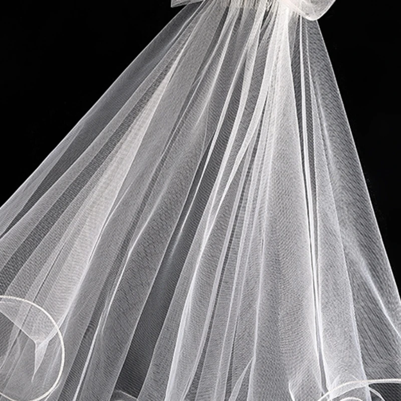 2 Tier Wedding Veil with Comb for Girls Communion Veil Bow Adorned by for Rhinestone Short Length Curly Edge Tulle Veil