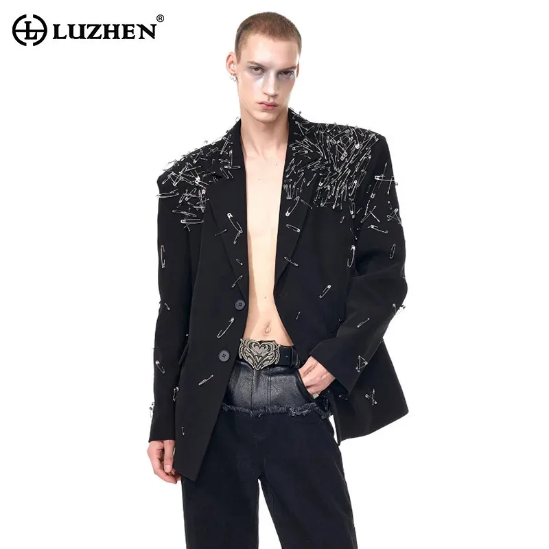 

LUZHEN 2025 Autumn Fashion Personalized Metal Pin Decorate Shoulder Pad Blazer Coat Men's Original Luxury Casual Clothes JY3844