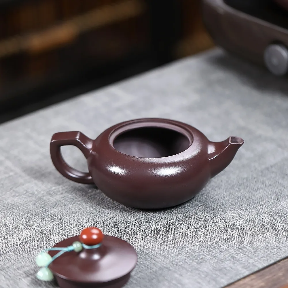 

Handmade Yixing Purple Clay Teapot Famous Ore Sand Opportunity Knocks Household High-End Tea Set Card Cover 200C