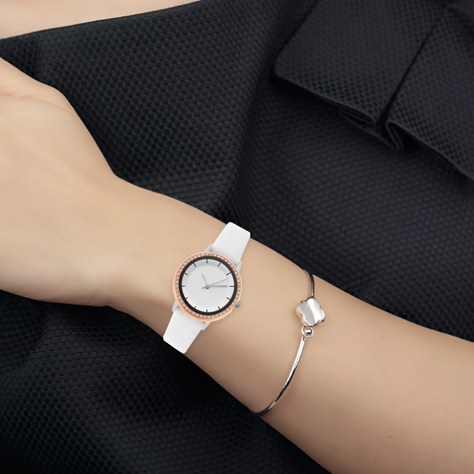 Protetor de tela para smartwatch, capa decorativa anti-arranhões, borda de strass curvada, telefone smartwatch