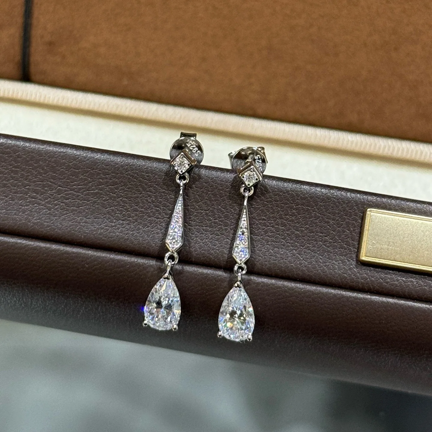 

Серьги-гвоздики из 100% стерлингового серебра 925 пробы с цирконием и каплями воды для женщин, ювелирные изделия