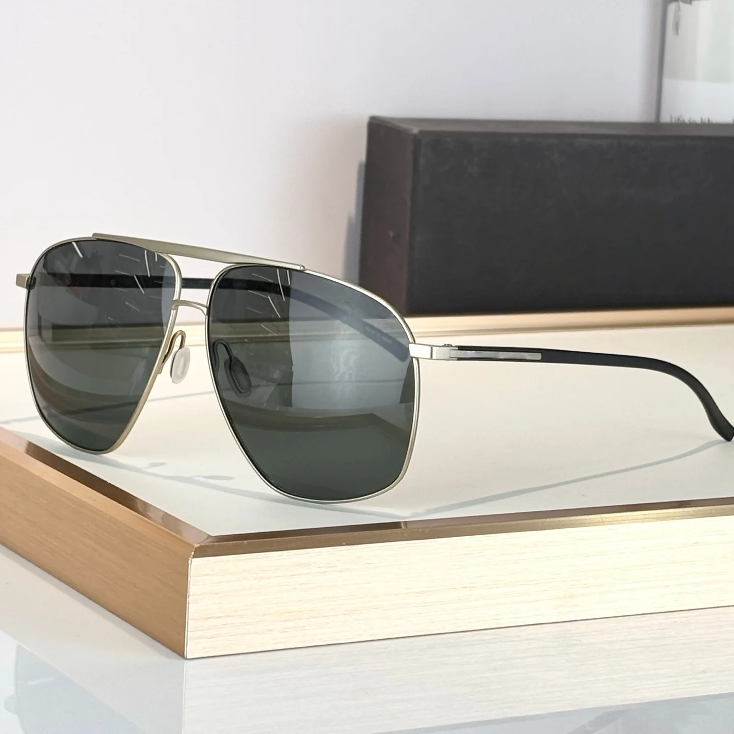 

P8933 Luxury Fashion Metal Eyeglass Frames in 2026 Pilot Alloy Travel Trendy Men Glasses Frames Classic Women's Glasses Frames