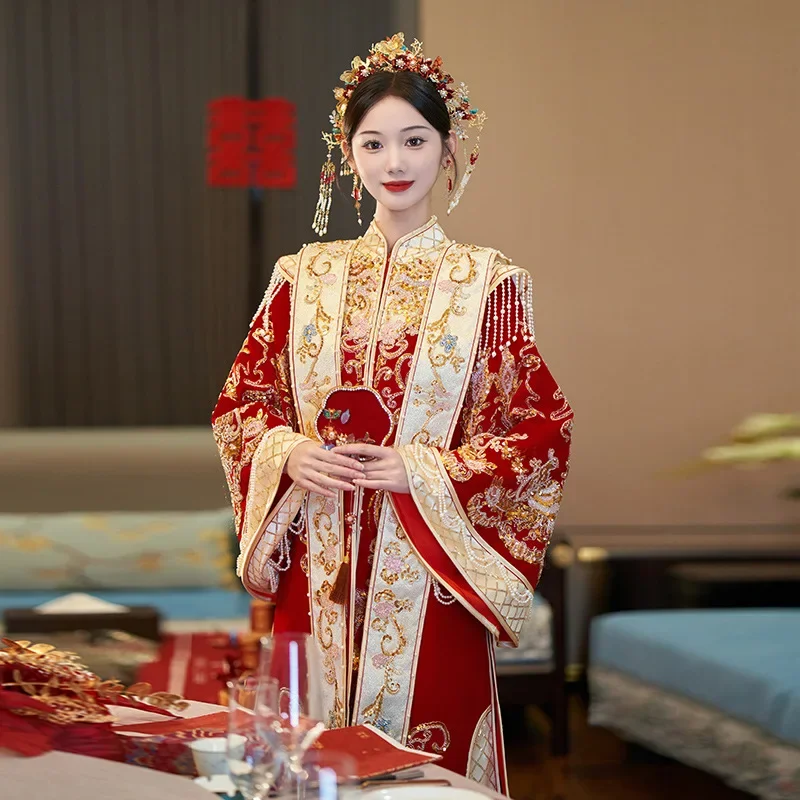 Xiuhe ملابس الزفاف ، تاج طائر الفينيق المخملي ، Xiapei Hanfu ، الخروج من القصر ، تنورة التنين وطائر الفينيق