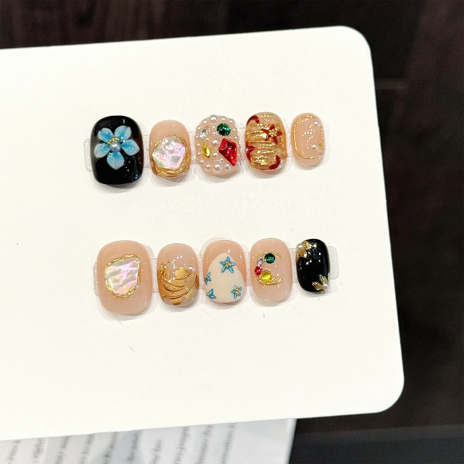 Handmade Light Luxury Press on Nails Glitter Colored Diamond Star Fake Nails Decor for Women Girl Wearable Flash False Nails Tip