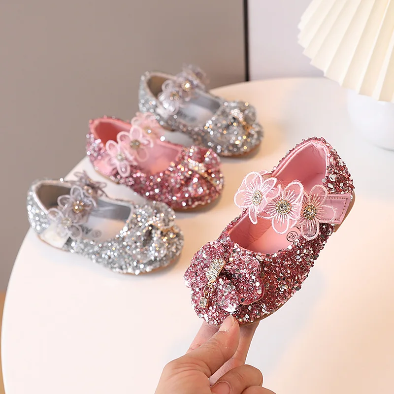 Fashion Girl Shoes Exquisite Elegant Crystal Princess Shoe Shiny Comfort Soft Non Slip Kid Sandals Trendy Versatile Leather Shoe