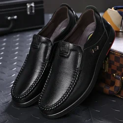 Sapatos masculinos de negócios de couro genuíno sapatos de couro formal para homens 2023 moda respirável sapatos casuais plus size 46 mocassins