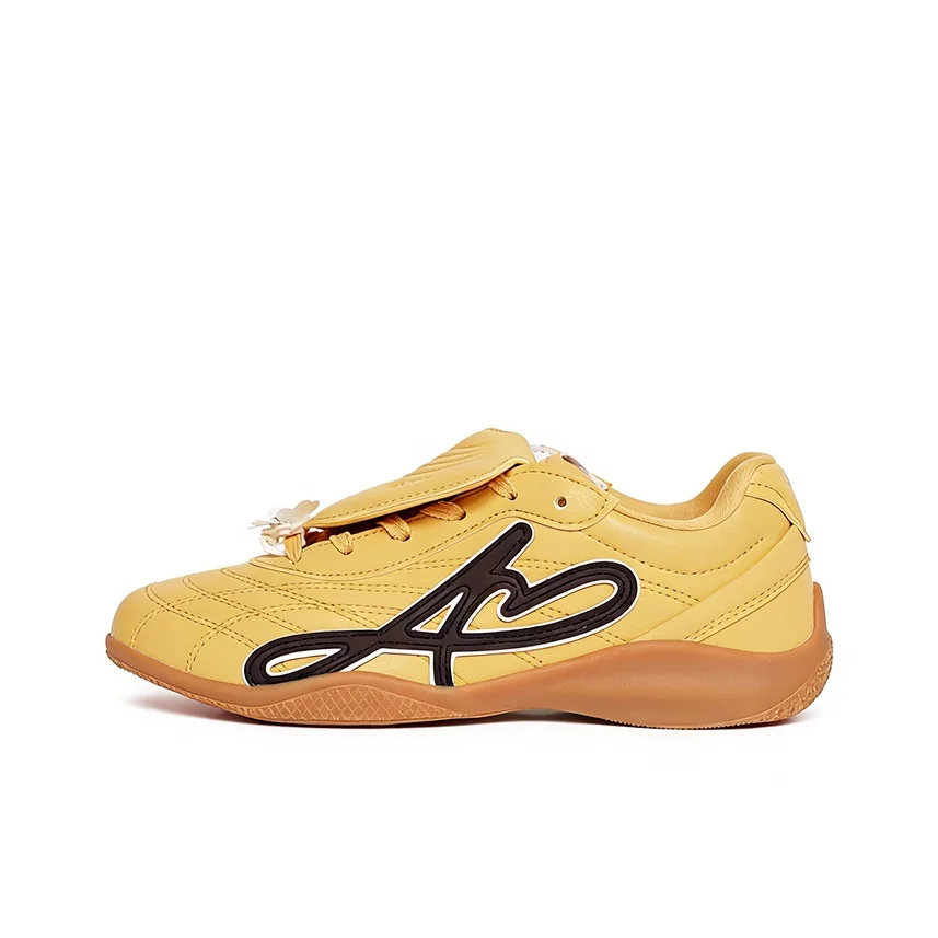 Anta Low top Casual Shoes Women's Xiang Leaf Yellow/Basic Black 122628887-1