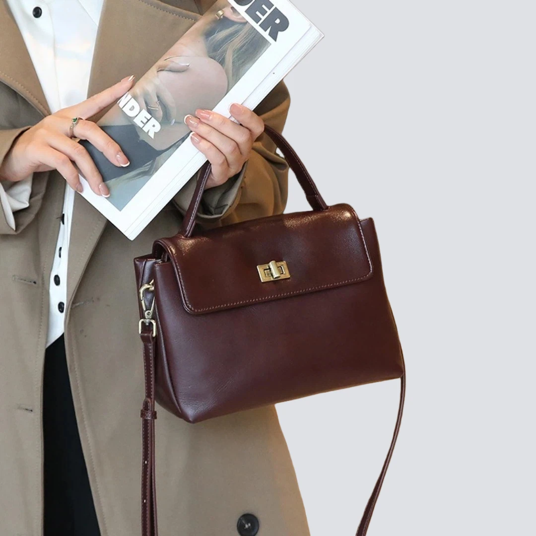 

Top Grain Cowhide Womens Vintage Small Square Bag Shoulder Crossbody Handheld Commuter Versatile Elegant Ins Style Daily Carry