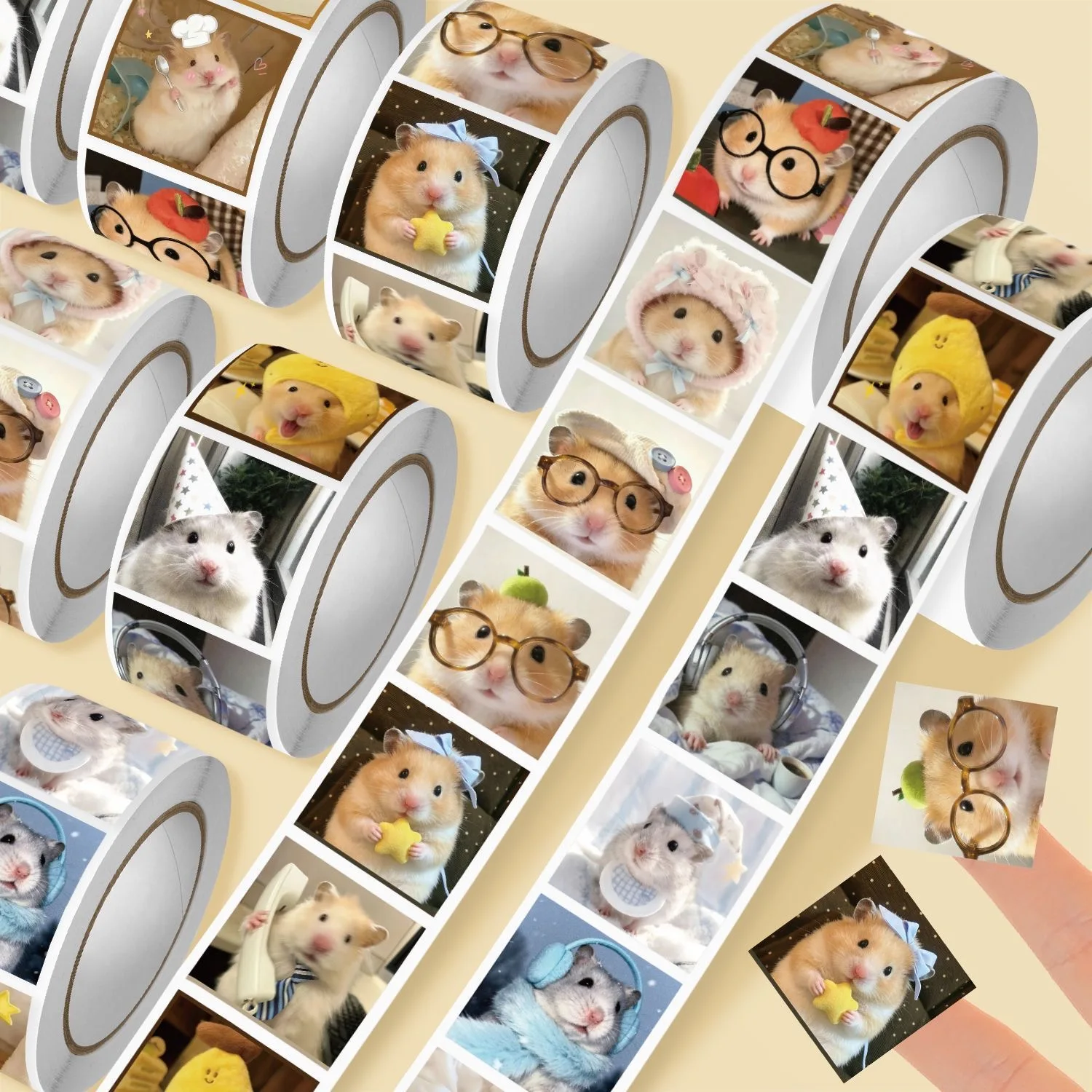500pcs/Roll Cute Pet Hamster Sticker DIY Skateboard Laptop Guitar Phone Car Seal Label Decals Decoration