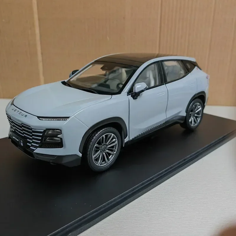 Model samochodu SUV Chery JETOUR w skali 1:18, odlewany, symulacja, metalowy model, zabawka, kolekcjonerskie ozdoby.