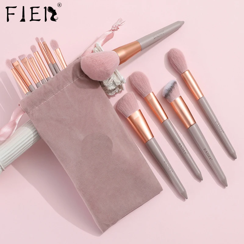 Makeup Brushes Set 13pcs Professional Soft Concealer Eyeshadow Foundation Blush Lip Eyebrow Make Up Brush Beauty Tools with Bag