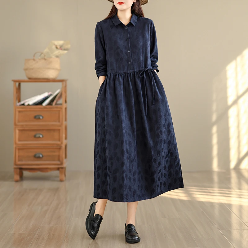 NYFS 2025 فساتين نسائية جديدة لخريف 2021 بأكمام طويلة فستان قميص من قماش الجاكار من القطن الخالص على شكل طاووس من ريش الطاووس