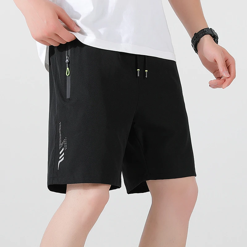 メンズショーツ夏サッカーサッカースポーツショートパンツ通気性巾着速乾ランニングスポーツショーツ男性ジョギングボトム