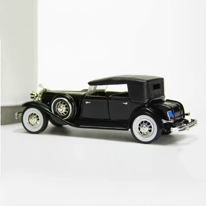 Dietcast 1:32 Scale 1932 Chrysler LEBARONคลาสสิกรถสําเร็จรูปจําลองคอลเลกชันรถของขวัญของเล่นจอแสดงผลแบบคงที่