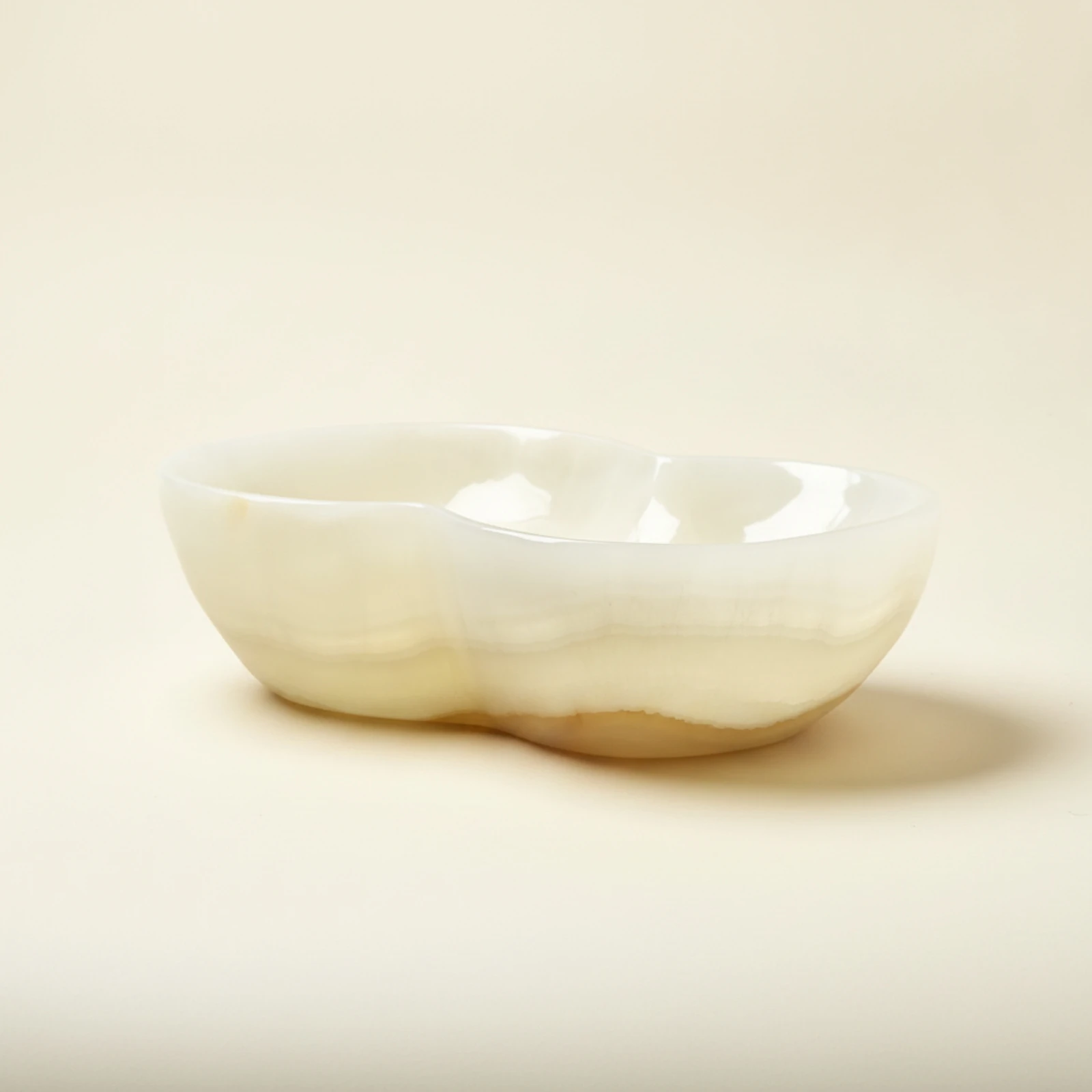 Jade Fruit Tray Polished Stone Decorative Bowl Tabletop Display Tray Translucent Glossy for Home Decor, Centerpiece