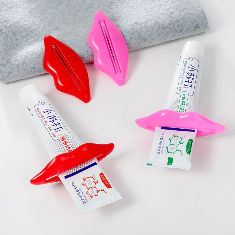 1Pcs Top Sale Sexy Hot Lip Kiss Bathroom Tube Dispenser Toothpaste Cream Squeezer Home Tube Rolling Holder Squeezer Random Color