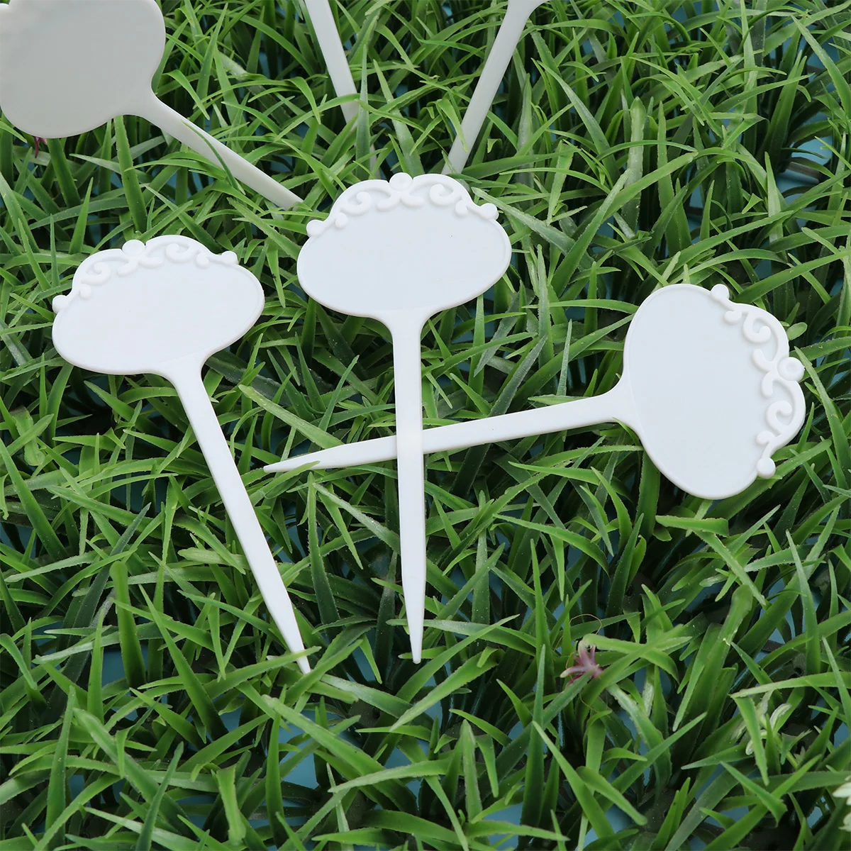 

30pcs Plant Labels Waterproof Garden Tags Sticks Gardening Inserted Cards Durable Flower Marker Stakes for Seedlings Labeling