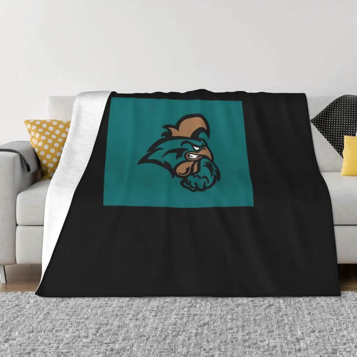 

The coastal carolina chanticleers Throw Blanket Throw Blanket Soft Big Blanket manga anime