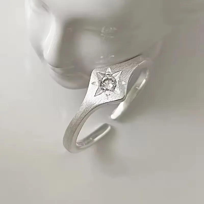 Women's 925 Sterling Silver Vintage Zircon Ring