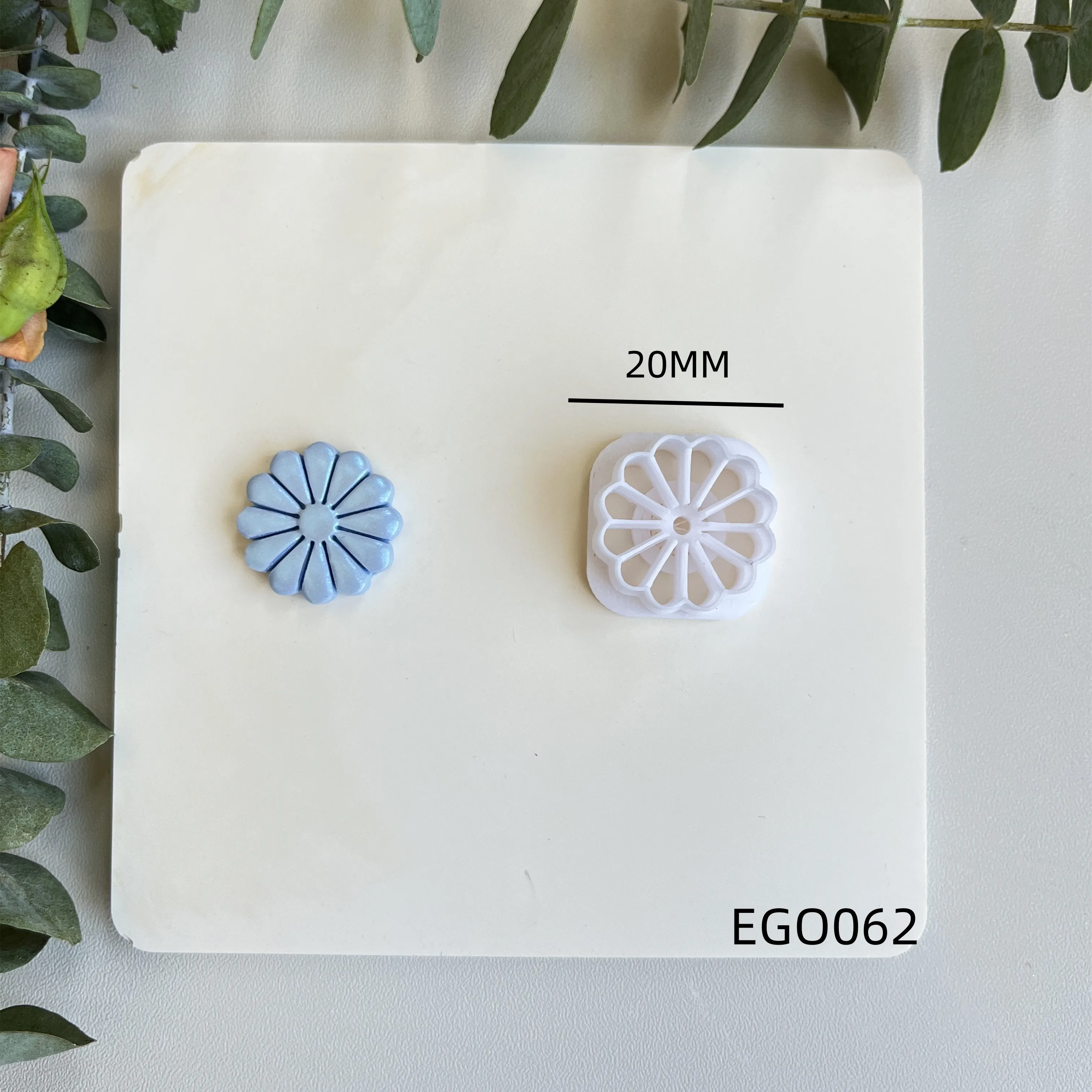 Weiche Keramik-Polymer-Ton-Schneidemaschine, romantische Blumenform, Schneidform, DIY handgefertigte Ohrringe, Schmuck, Anhänger, Herstellungswerkzeug – Detail 12