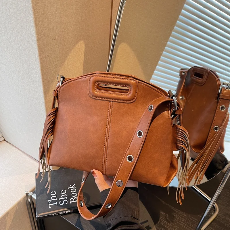 

New Stylish Design Exquisite Tassel PU Shoulder Bags Solid Retro High Quality Personality Super Cool Women's Crossbody Bags ﻿