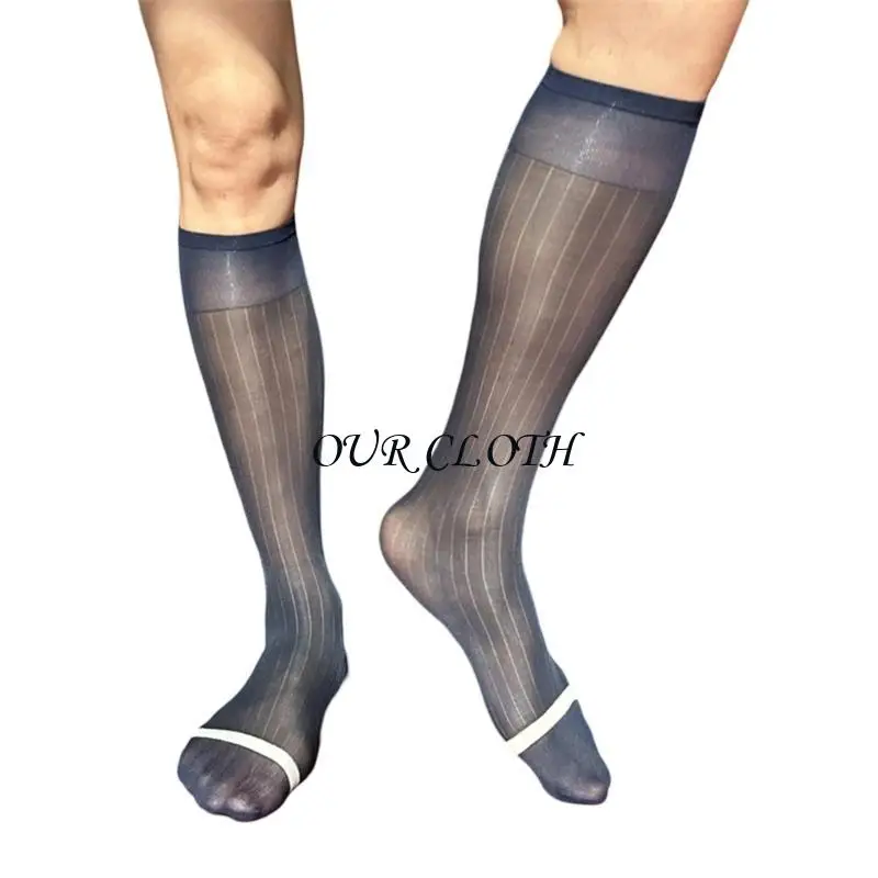 メンズビジネススーツドレスソックスストライプパターンナイロンは、正式な機会と毎日の摩耗Y1ACのために膝の長さのストッキングを通して見えます