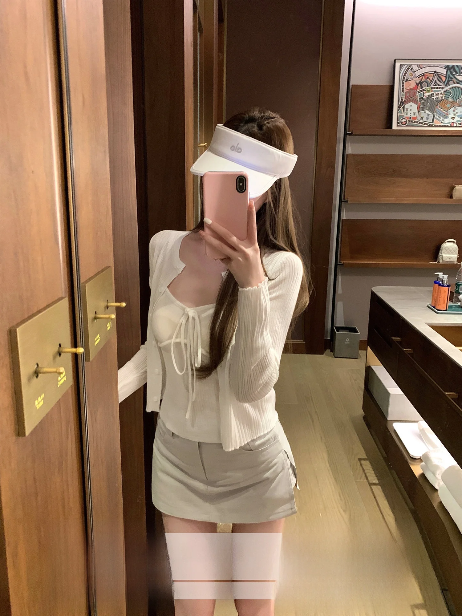 

Элегантный вязаный кардиган на пуговицах с поясом и комплект из двух предметов: мягкий повседневный стиль, длинный рукав, однотонный, приятный к телу, дышащий.