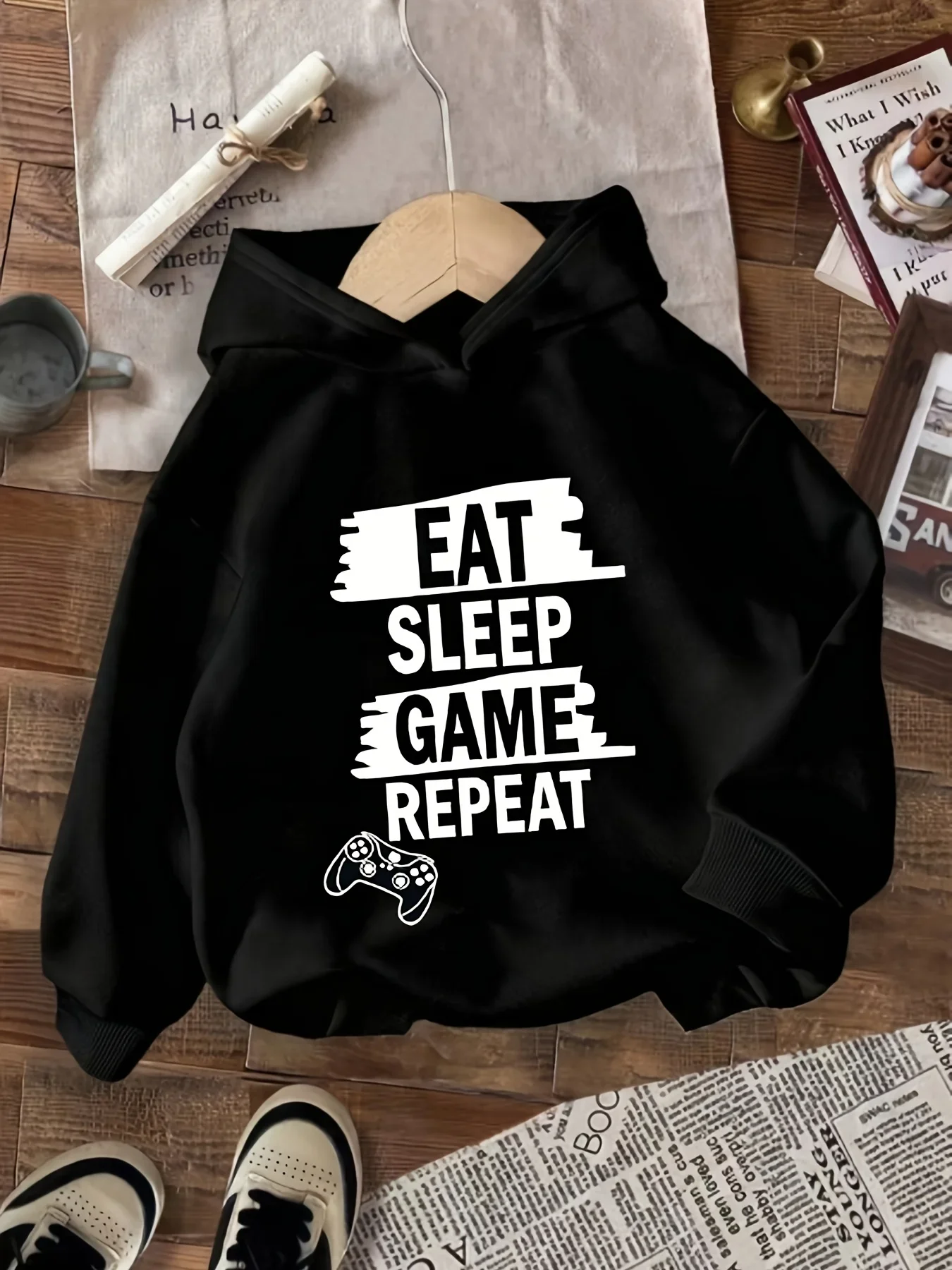 Moletom Infantil Outono Inverno Fleece Eat Sleep Game Repeat Estampa de Controle Pulôver Casual Gamer com Capuz