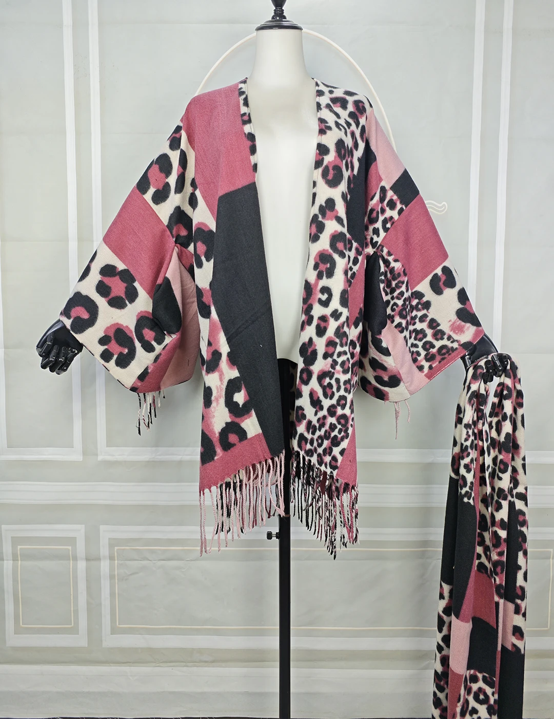 

Африканские женские зимние новые модные короткие кардиганы с открытой передней частью и блузкой, элегантные женские вечерние свободные кардиганы с принтом Абая