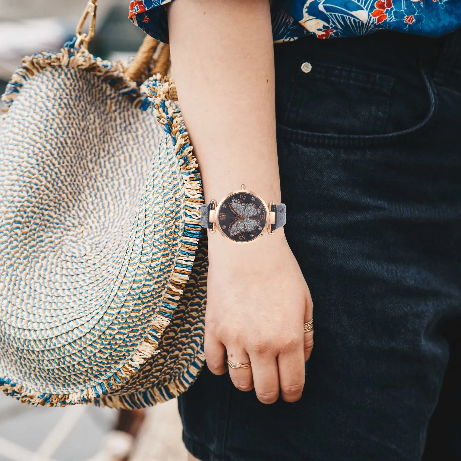 Butterflies Dial Women Watch Stylish Elegant Lightweight Casual Wristwatch Decorative Fashionable Ladies Everyday Quartz