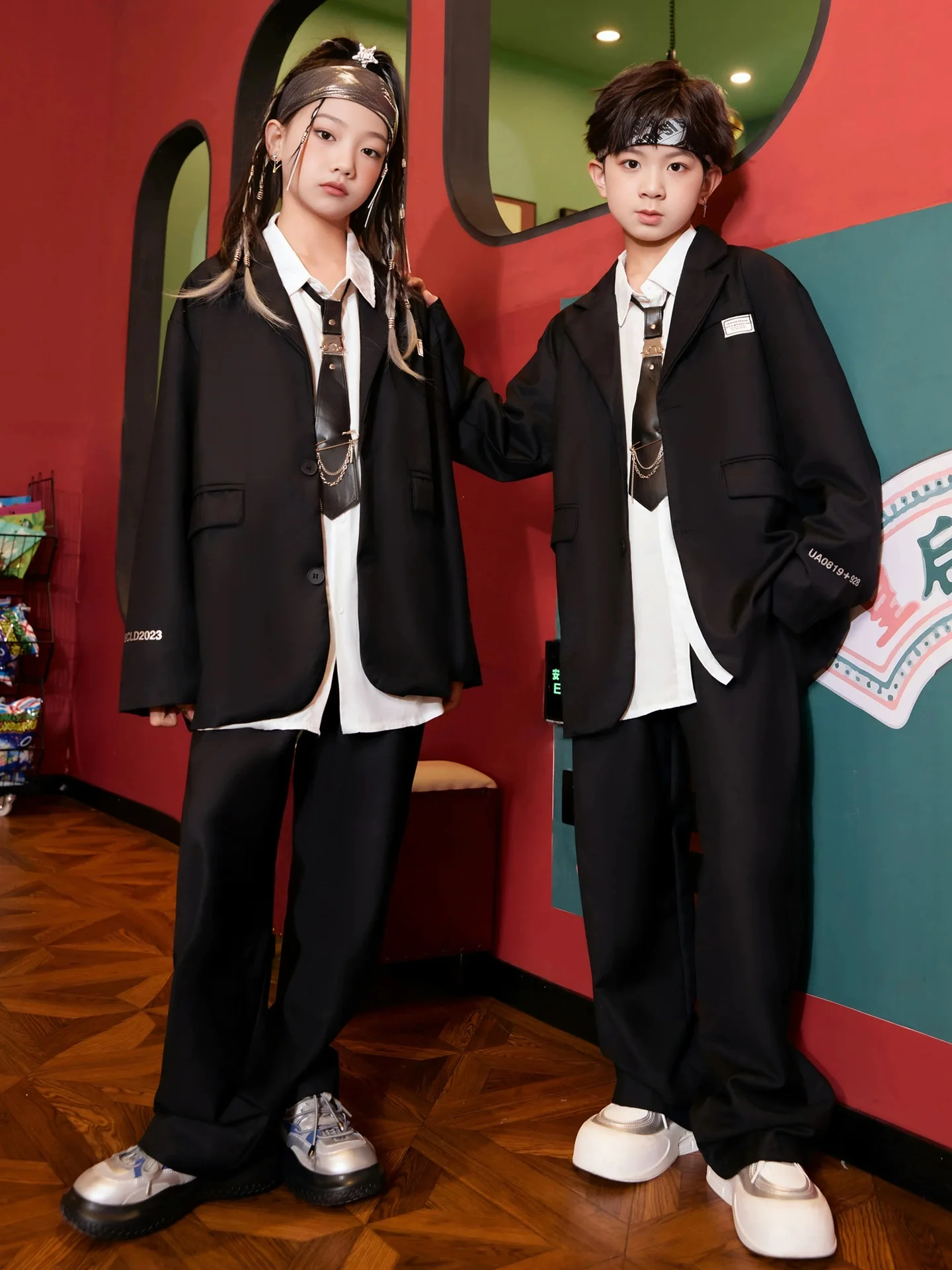 

Детский костюм: рубашка, костюм в стиле хип-хоп, стильный британский и корейский костюм для мальчика, повседневная куртка, платье для девочки с цветочным принтом.