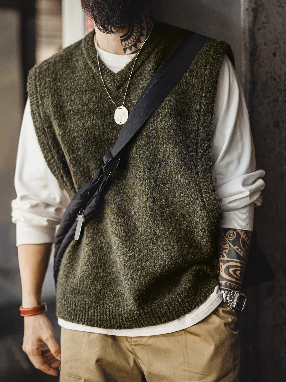 

Мужской вязаный жилет Maden в американском ретро-стиле с V-образным вырезом, теплый, с наплечниками, осенне-зимний, модный, прямого кроя, молодежный