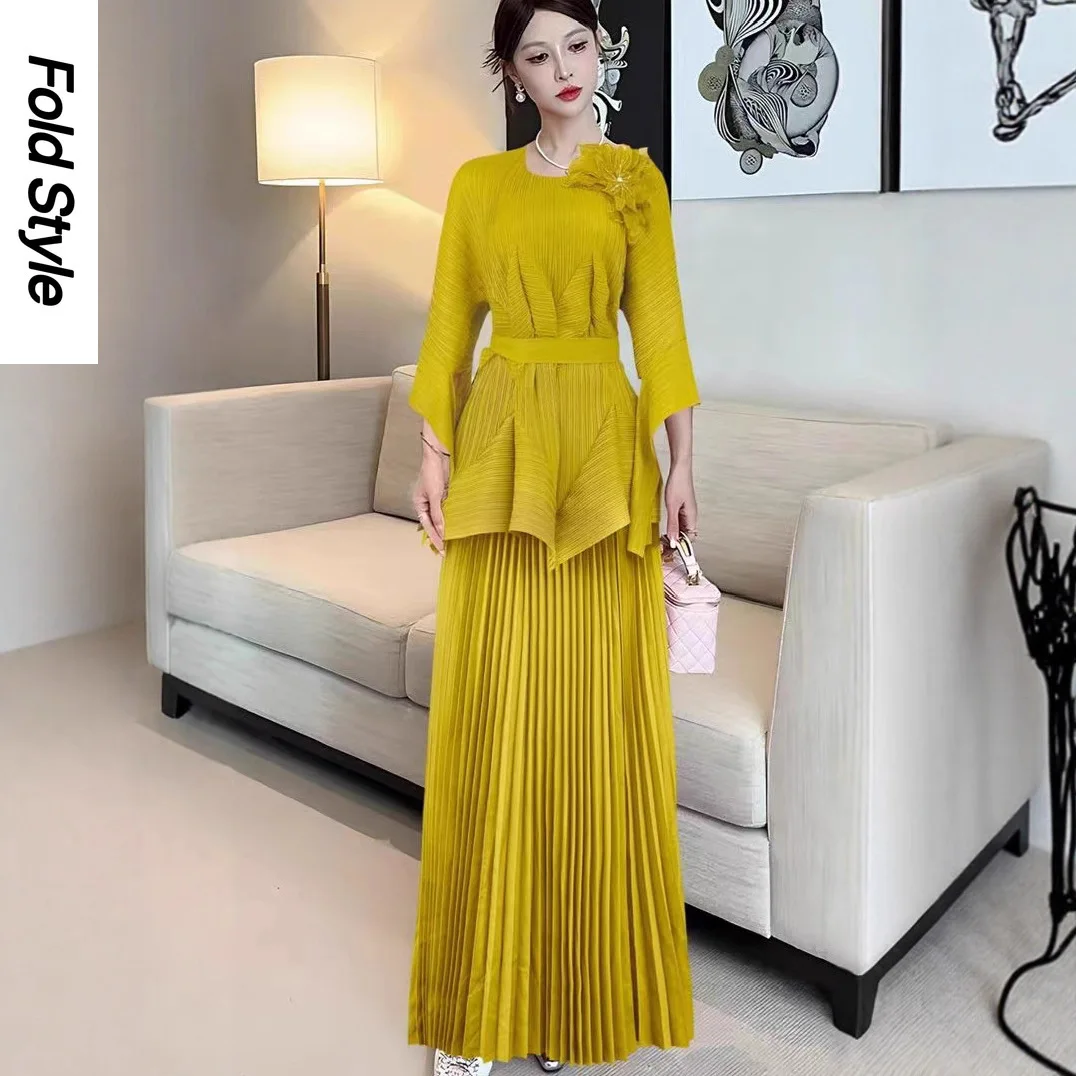 

Miyake плиссированный однотонный топ + плиссированная юбка, комплект из двух предметов, осень 2023, новый модный свободный однотонный женский костюм