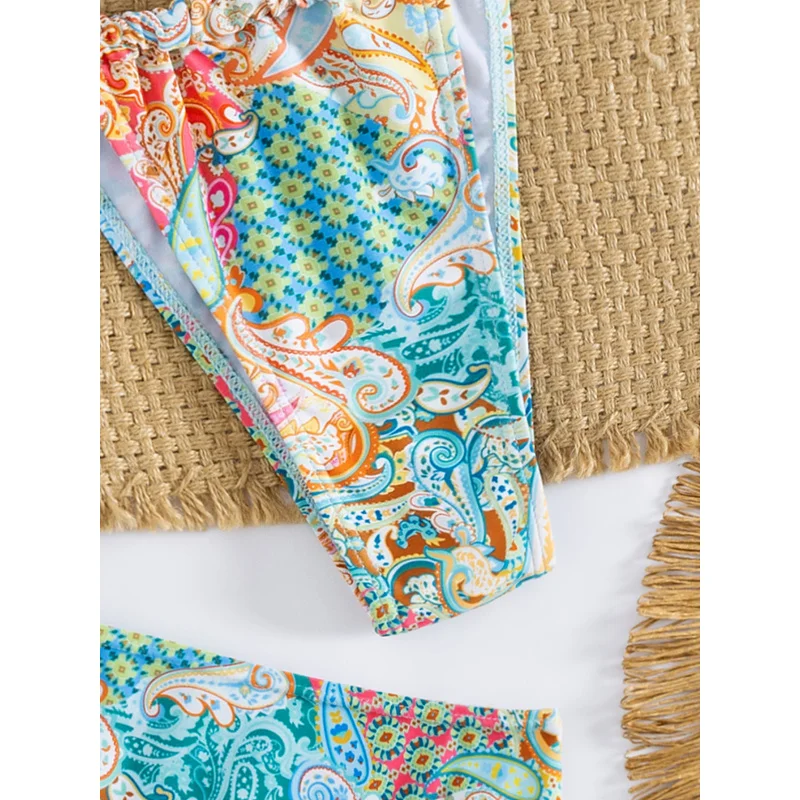 حقيبة ناعمة جديدة مطبوعة بحزام سميك بدون ظهر لحفلات الشاطئ للنساء مع تنورة ملفوفة