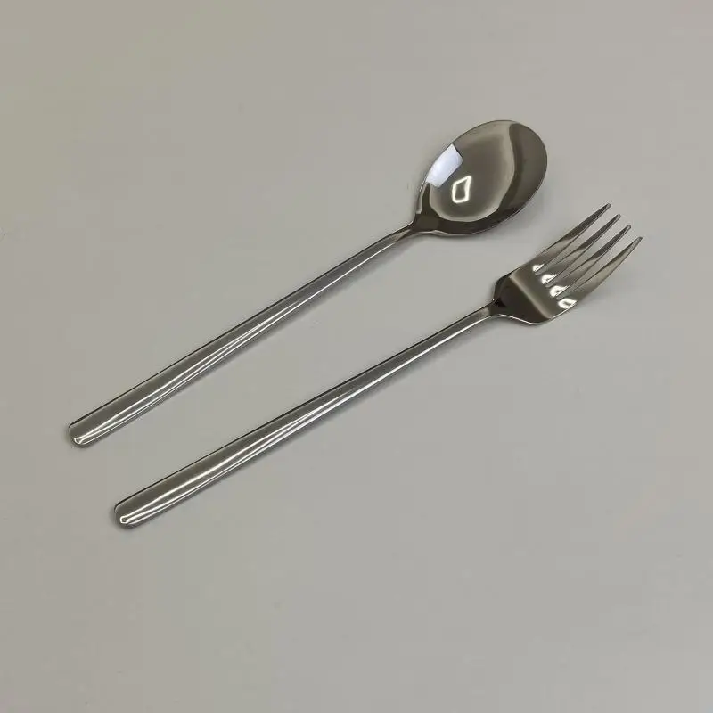 Cuchara redonda de cabeza grande de acero inoxidable, cucharas de postre agitadoras con mango largo para cena dorada roja, accesorios de cocina