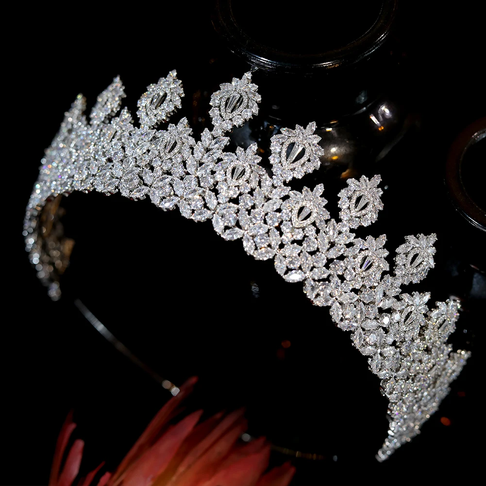 Imagem -04 - Coroa Cor Prata para Noiva Acessórios do Casamento Diadema Tiaras Tiaras Tocados Novias Casamento