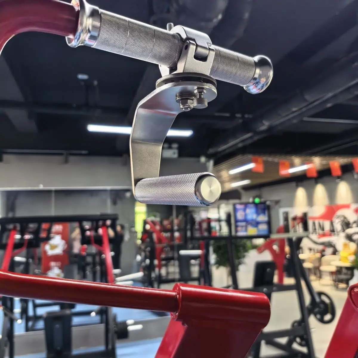 360 Degree Swivel Pull Back Rowing Grip, Rotatable Adjustable Gym Fitness Accessory for Cable Machine