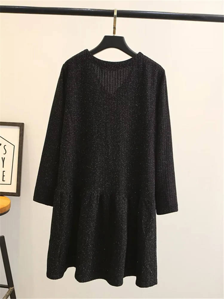 Plus Size Women's Clothing Spring Autumn Dress Long-Sleeved V-Neck Black Knee-Length Dress With Shiny Silk And Slightly Elastic