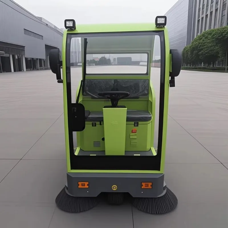 เครื่องกวาดถนนไฟฟ้าแบบกะทัดรัด ทนทาน รุ่นใหม่แบบกึ่งปิด สำหรับโกดังและสวนสาธารณะเชิงพาณิชย์