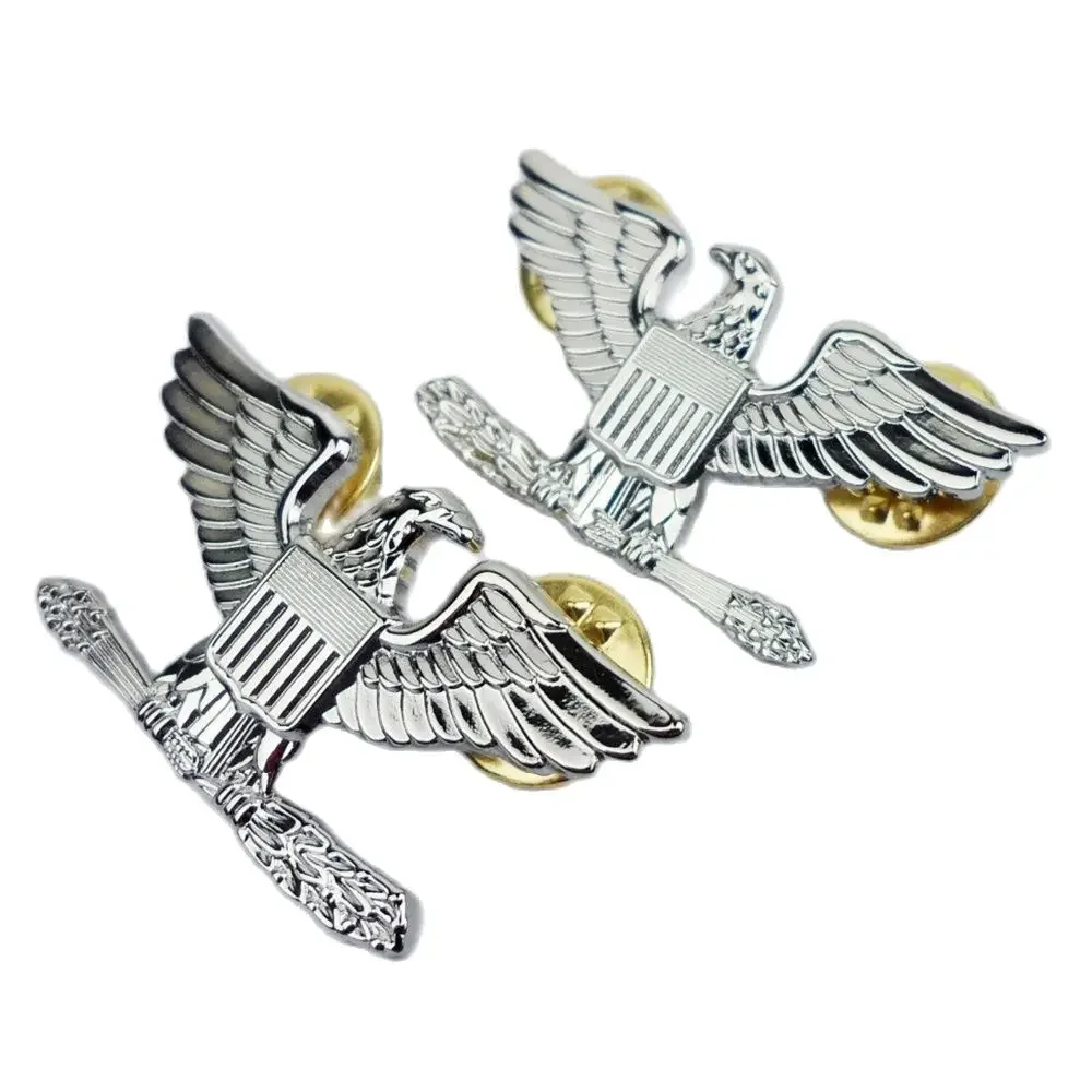 

PAIR WW2 US Officers BADGE WWII ARMY COLONEL EAGLE WAR BIRD DEVICE INSIGNIA PIN COCKADE SILVER