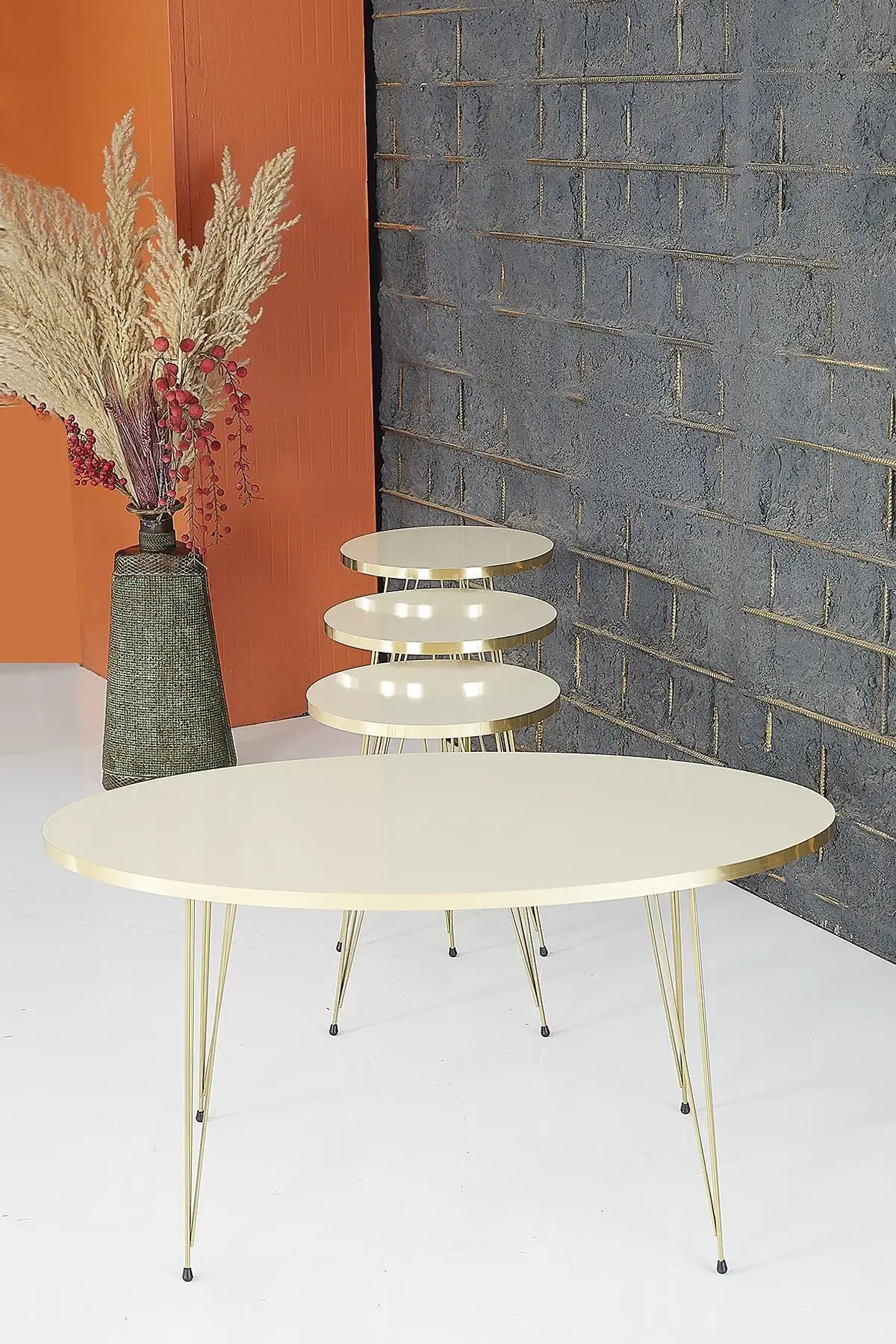 DOLBOVI Zigon Coffee Table And Medium Tripod Tool Cream Ellipse Gold Wire Feet Set Coffee Table