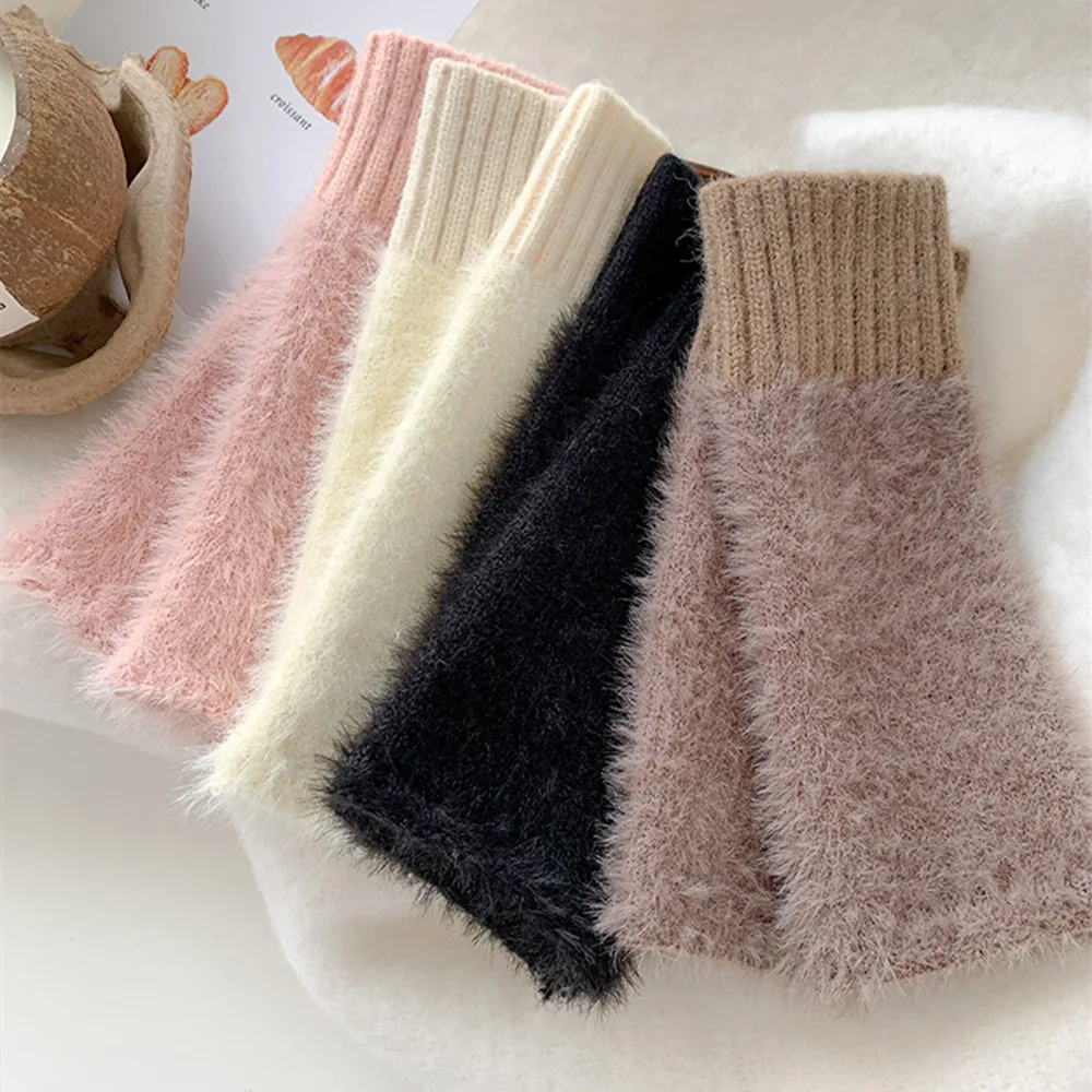 New 1pair Mink Fleece Soft Winter Half Finger Gloves Women Plush Knitted Fingerless Gloves Korean Fashion Wrist Mittens Writting