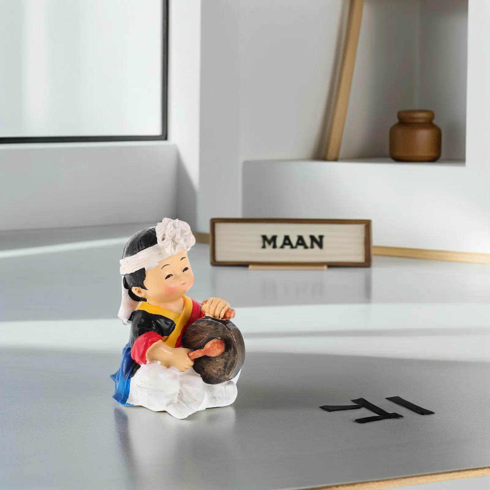 

Корейское традиционное художественное украшение: элегантный сувенир ручной работы из смолы для дома, офиса, рабочего стола – культурное наследие Кореи