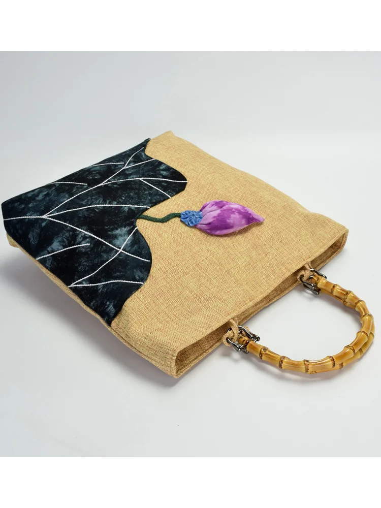 Bolsa de estilo chinês para mulheres, uma bolsa de ombro e bolsa retrô de algodão e linho, uma bolsa artesanal com alças articuladas de bambu