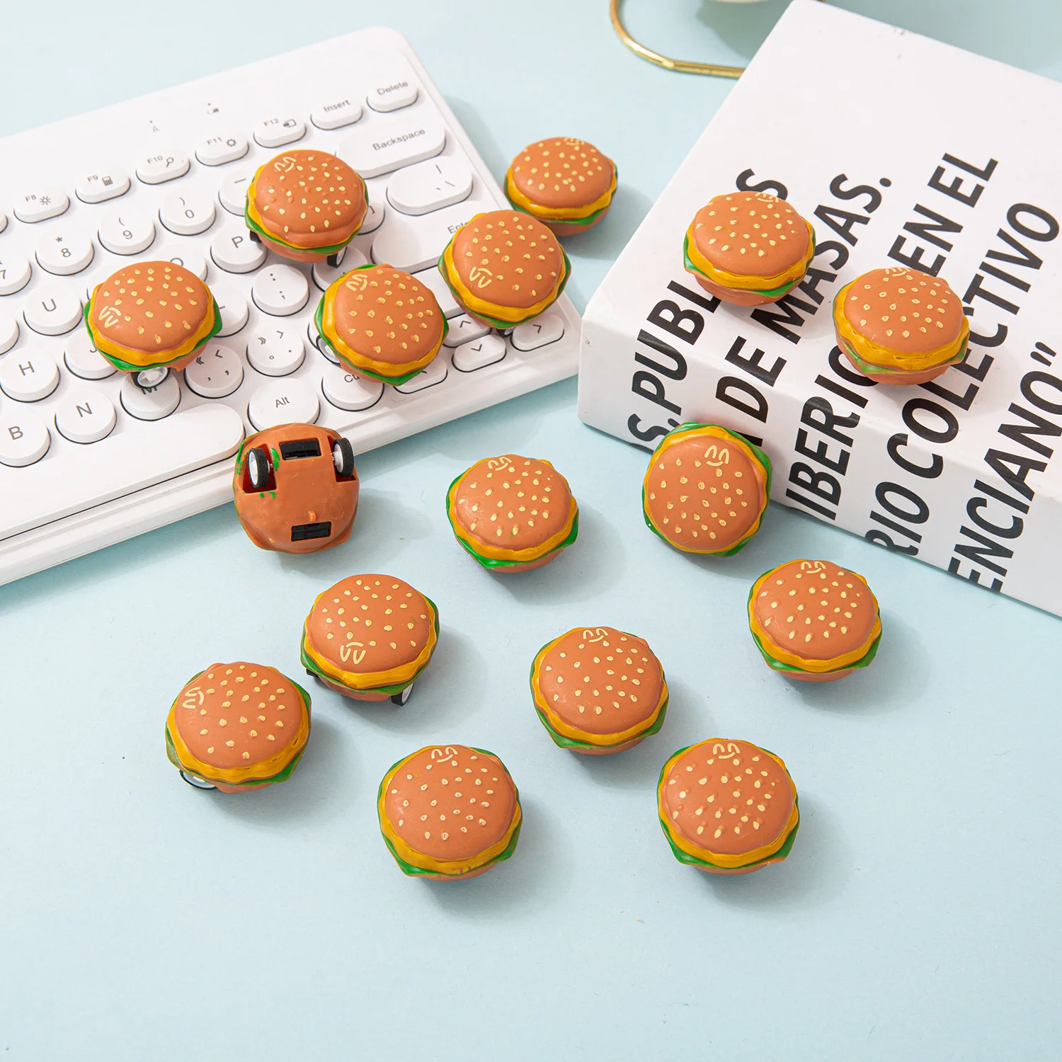 10/20 Uds Mini hamburguesa bonita coche extraíble juguete para niños fiesta de cumpleaños regalo de Baby Shower relleno de piñata recompensa paquete de regalo de Navidad