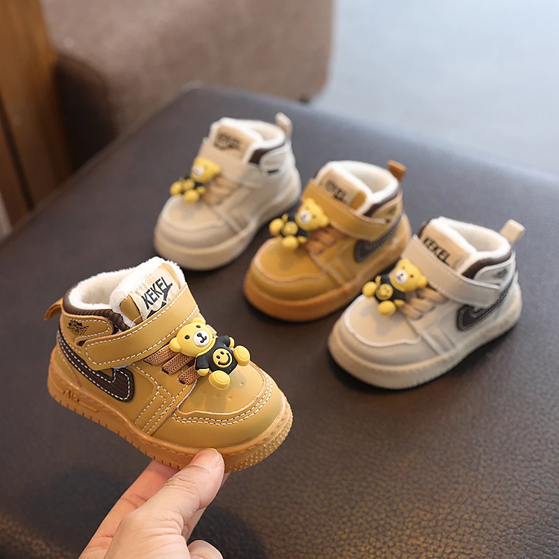 2024 Winter New Baby Cotton Shoes 0-2 Years Old 1 Soft-soled Non-slip Baby Toddler Shoes Warm Plus Velvet Men's and Women&#3