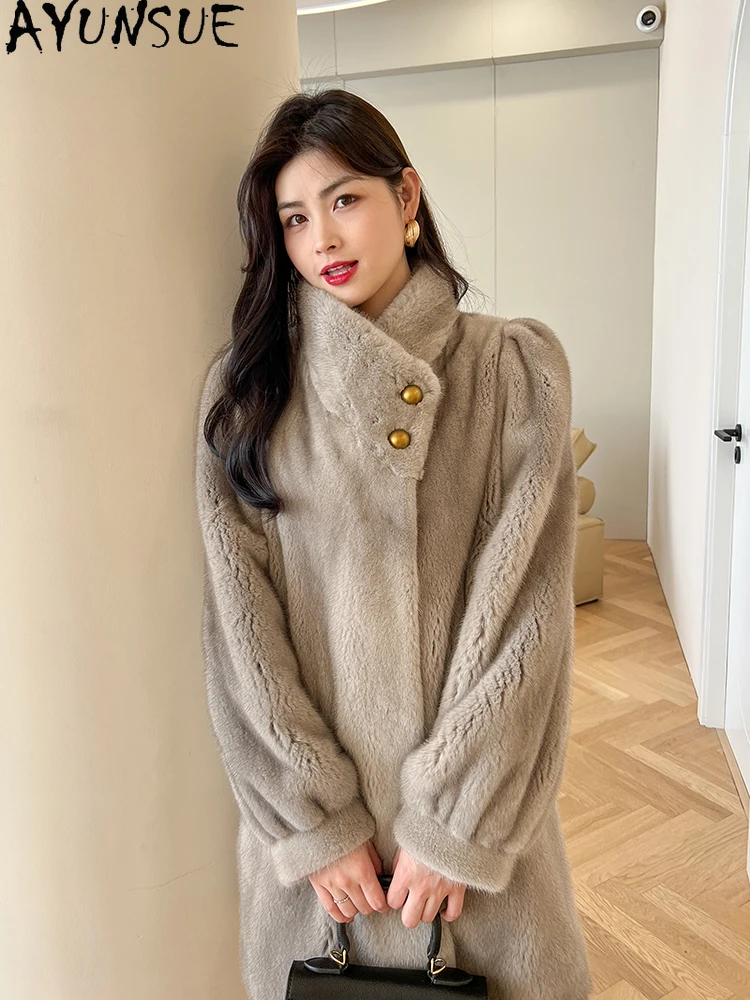 AYUNSUE 2025 معطف فرو المنك المخملي الطبيعي امرأة عالية الجودة الفاخرة معطف المنك الكامل للمرأة ملابس أنيقة كوفتا С ميخوم